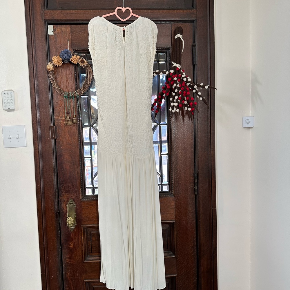 Vintage R.J. Collection by Chelsea Rousseau Long Ruched Gown, Ivory, Size 6 - Picture 10 of 10
